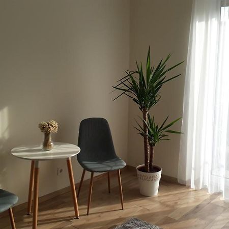 Vilagos, Kellemes Lakas, Jo Koezlekedessel Budapest Eksteriør billede